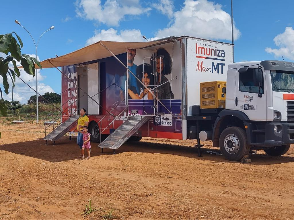 Unidades móveis da Secretaria de Saúde de MT aplicaram 46,7 mil vacinas desde que começaram a percorrer o Estado